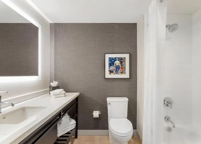 Hotel Cambria Worth - Medical Center