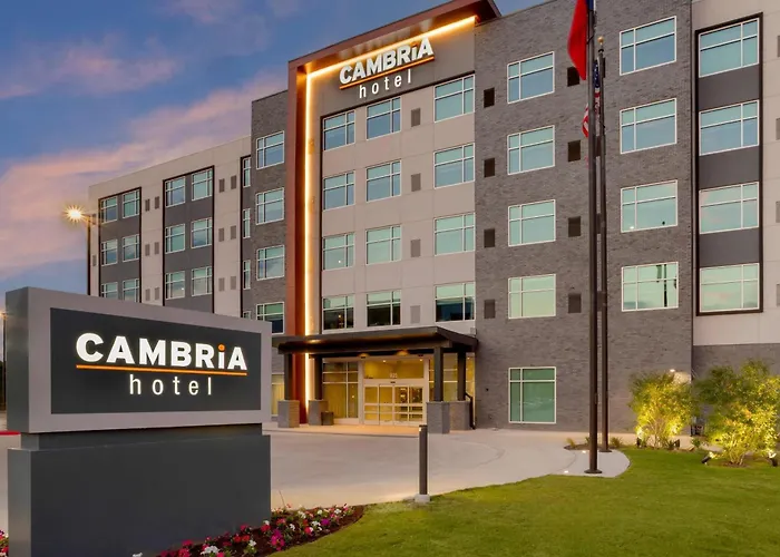 Cambria Worth - Medical Center Hotel 5*