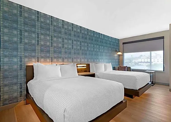 Hotel Cambria Worth - Medical Center