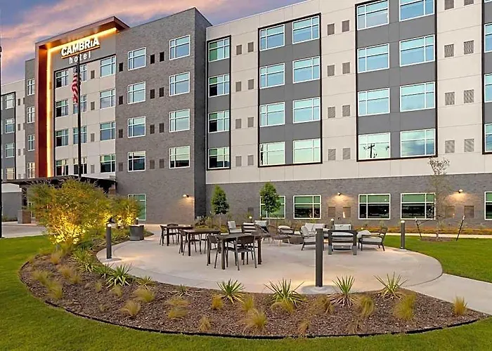 Cambria Worth - Medical Center Hotel Fort Worth